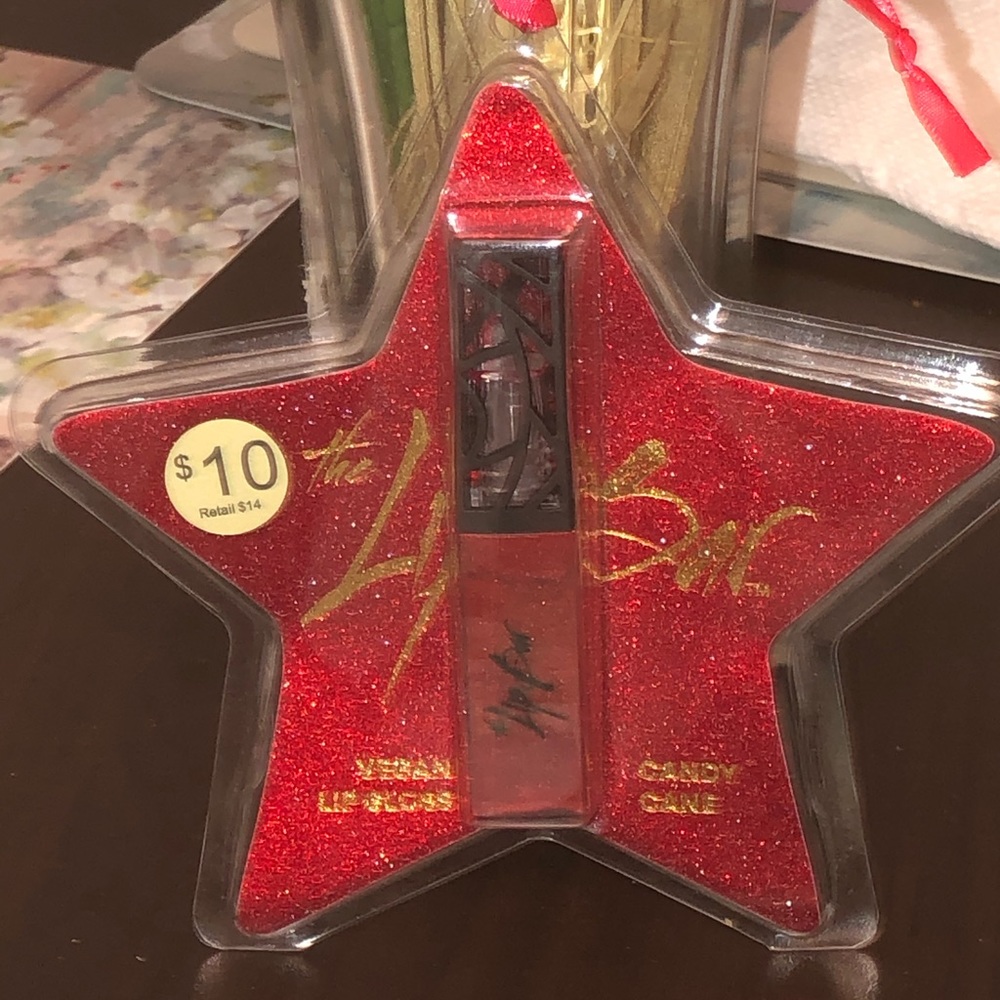 Limited edition Lip Bar Matte Lipstick